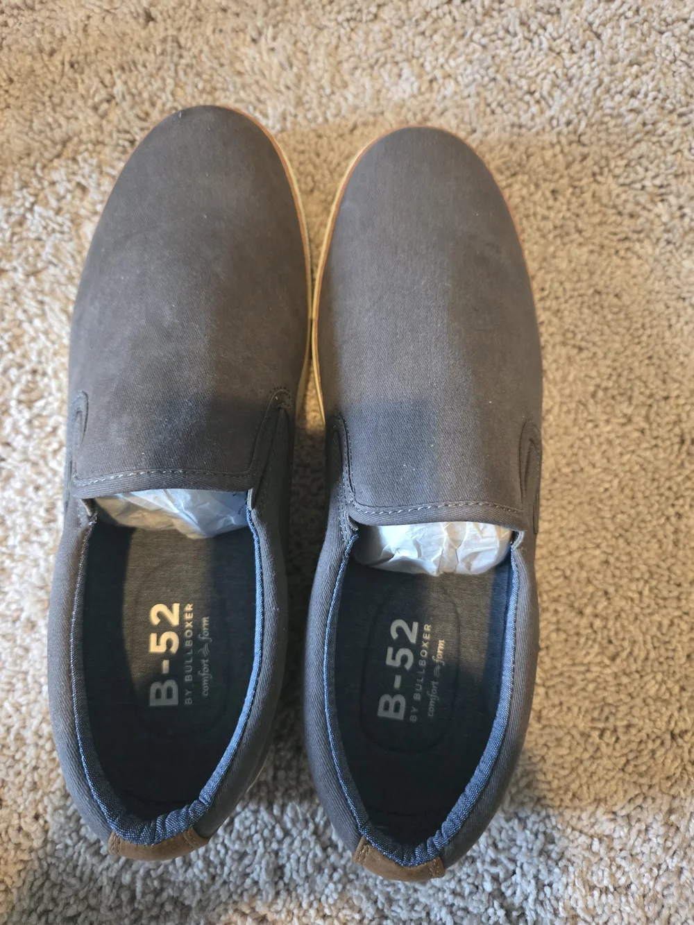 Men's Slip-On Canvas Shoes in Dark Gray